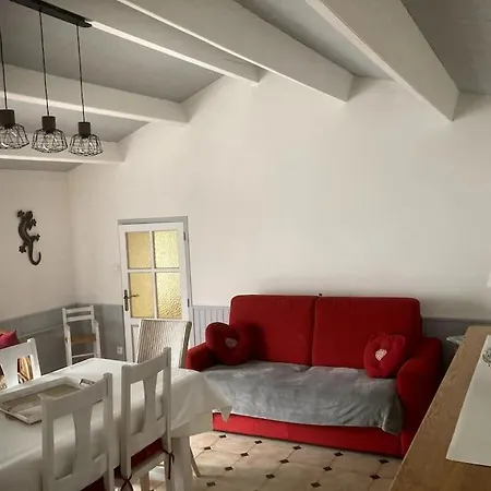 Agreable Maison De 80m2 Avec Wifi Et Proches De Plages