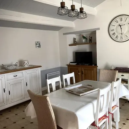 Agreable Maison De 80m2 Avec Wifi Et Proches De Plages